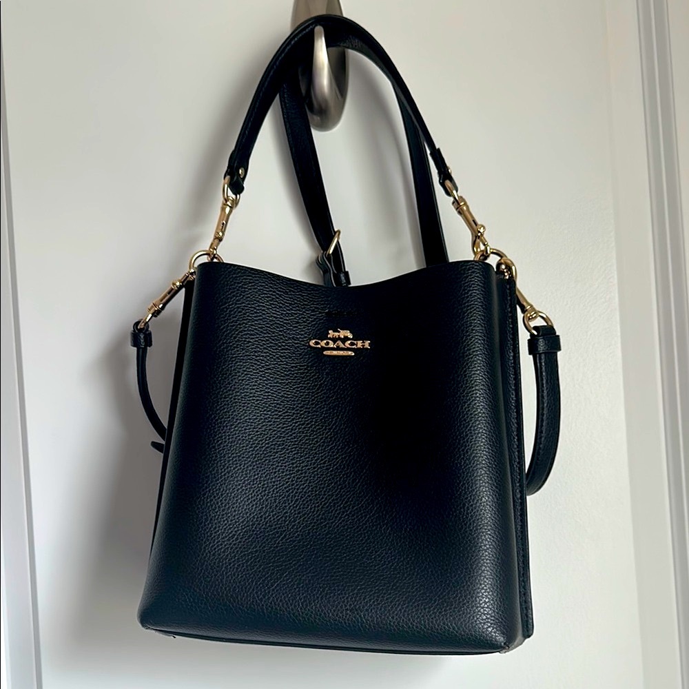 Coach Black Leather small town bucket Bag